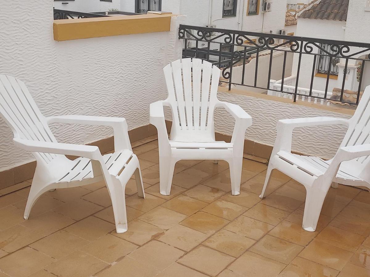 Orihuela - Sleeps 6 - Pool - Parking - Petfriendlyヴィラ エクステリア 写真