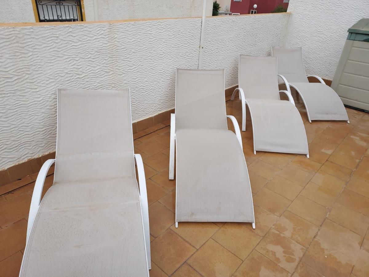 Orihuela - Sleeps 6 - Pool - Parking - Petfriendlyヴィラ エクステリア 写真